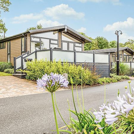 Hotel Woodside Coastal Retreat Fishbourne  Exterior foto
