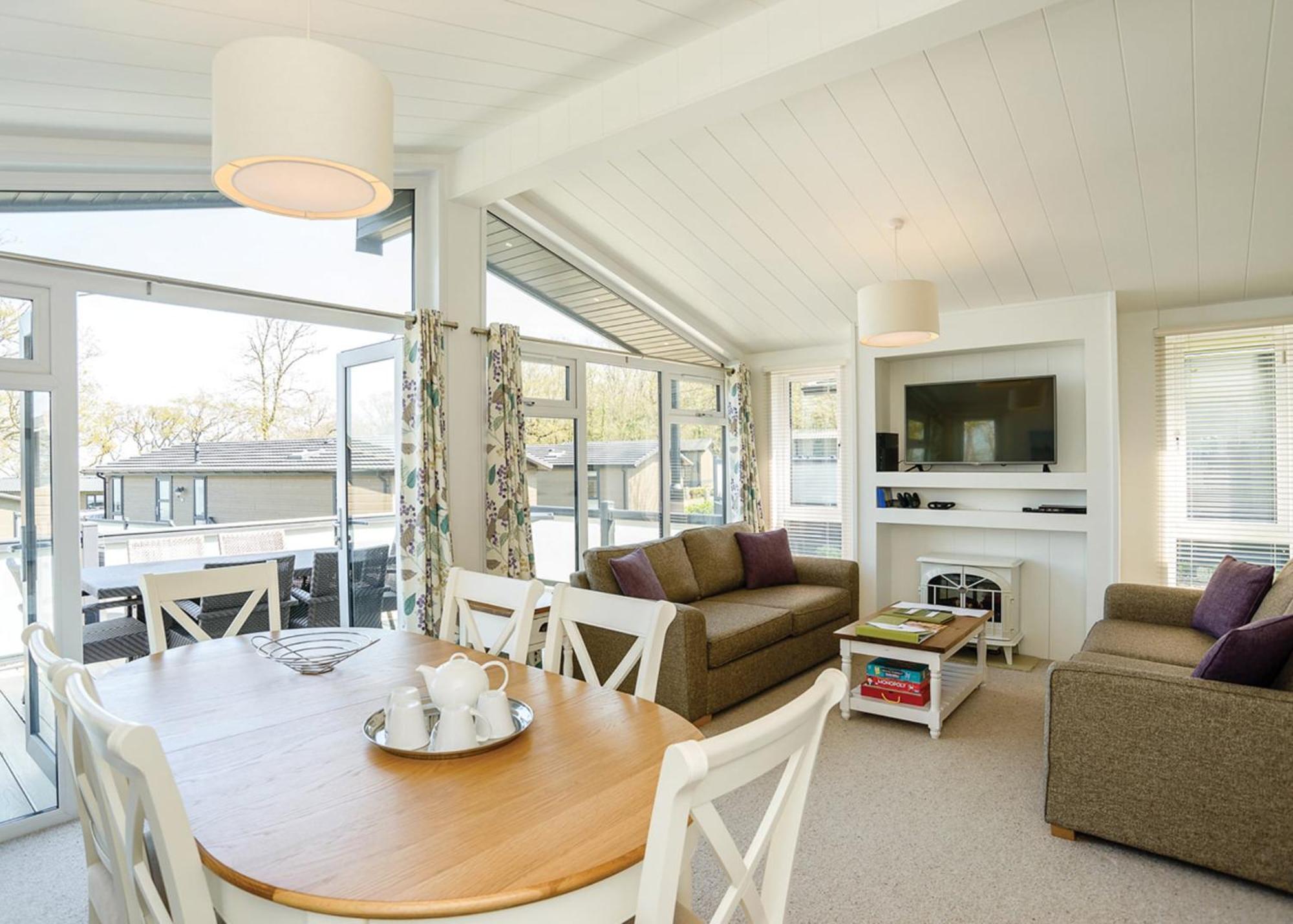 Hotel Woodside Coastal Retreat Fishbourne  Exterior foto