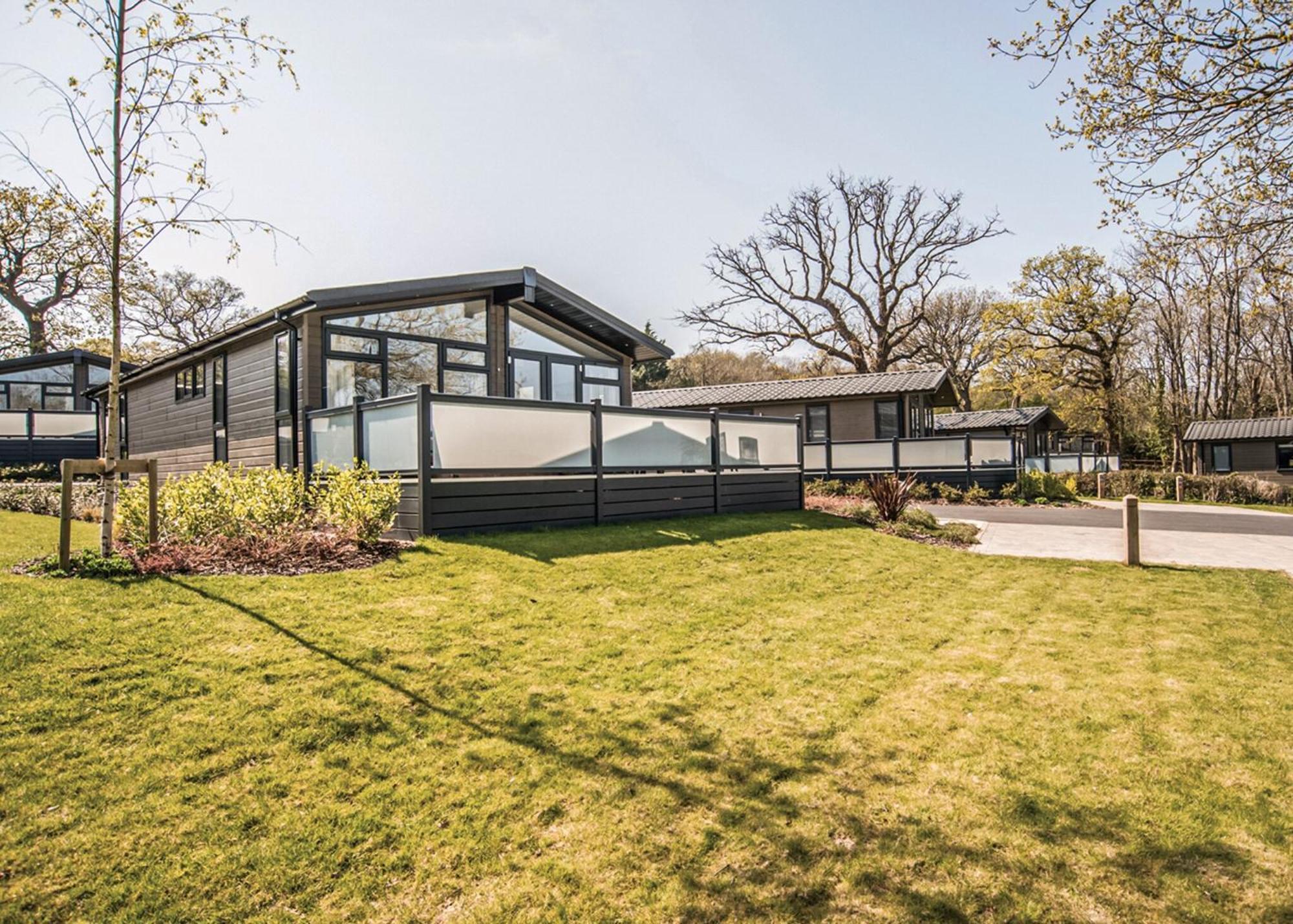 Hotel Woodside Coastal Retreat Fishbourne  Exterior foto